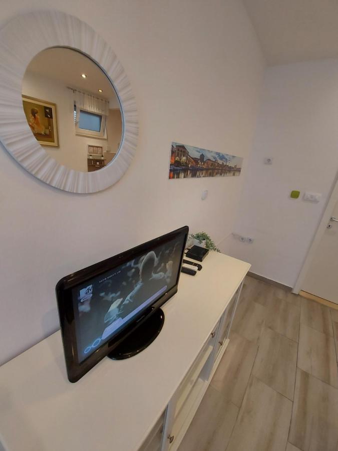 Studio Apartment Conte Split Bagian luar foto